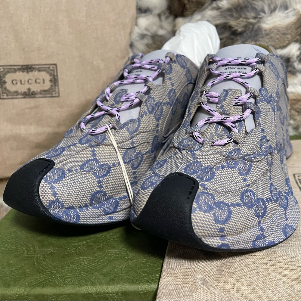 Brand new! Authentic! Mens Gucci Run Rhyton sneakers. Sz mens 10UK, US11